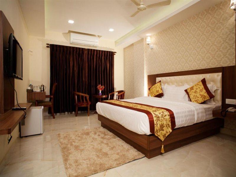Hotel Mahalakshmi Residency Kollur Exteriér fotografie